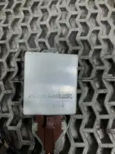 Реле стеклоочистителей (дворников)  Honda CR-V