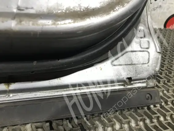 Фото запчасти Дверь задняя левая  Honda CR-V