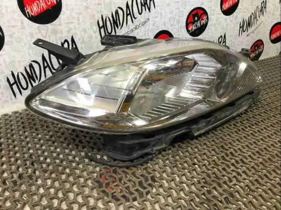 Фото запчасти Фара правая  Honda FR-V