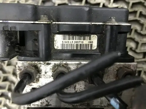 Фото запчасти Блок ABS 5 643 L5 260710 085 Acura MDX